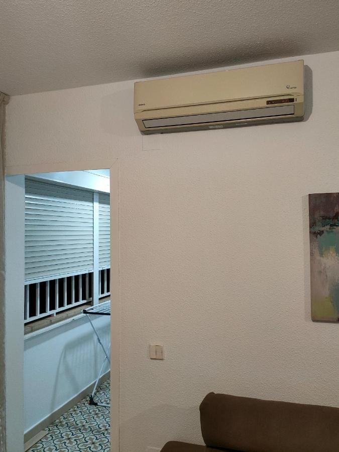 El Barquito Del Abuelo Apartment มาลากา ภายนอก รูปภาพ