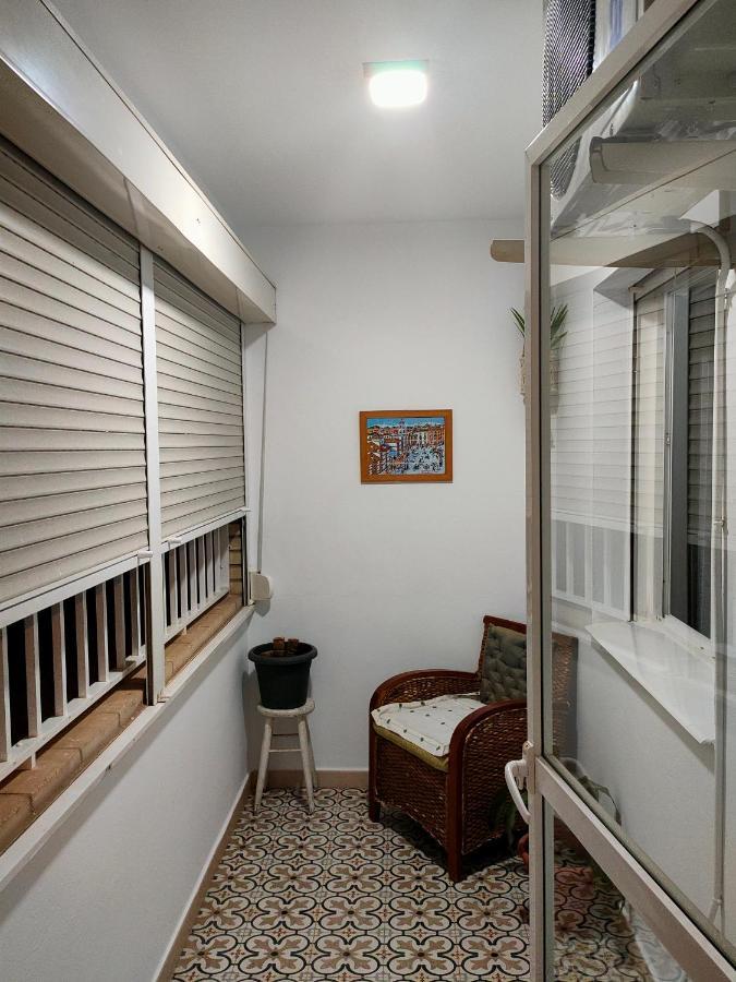 El Barquito Del Abuelo Apartment มาลากา ภายนอก รูปภาพ