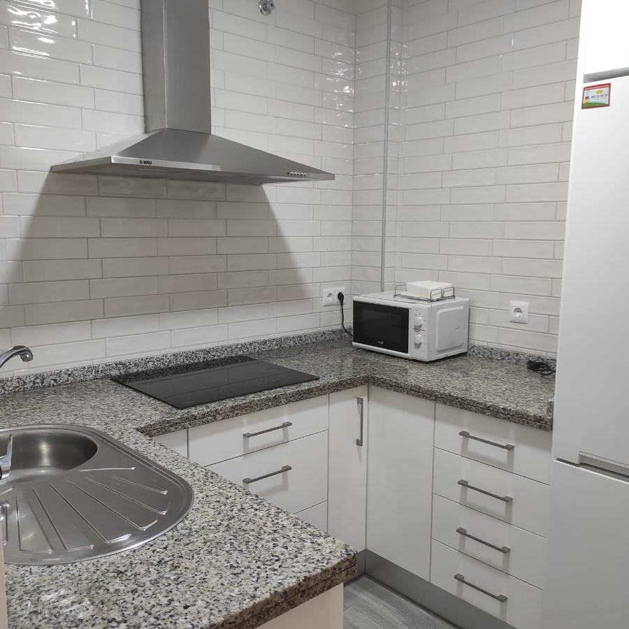 El Barquito Del Abuelo Apartment มาลากา ภายนอก รูปภาพ